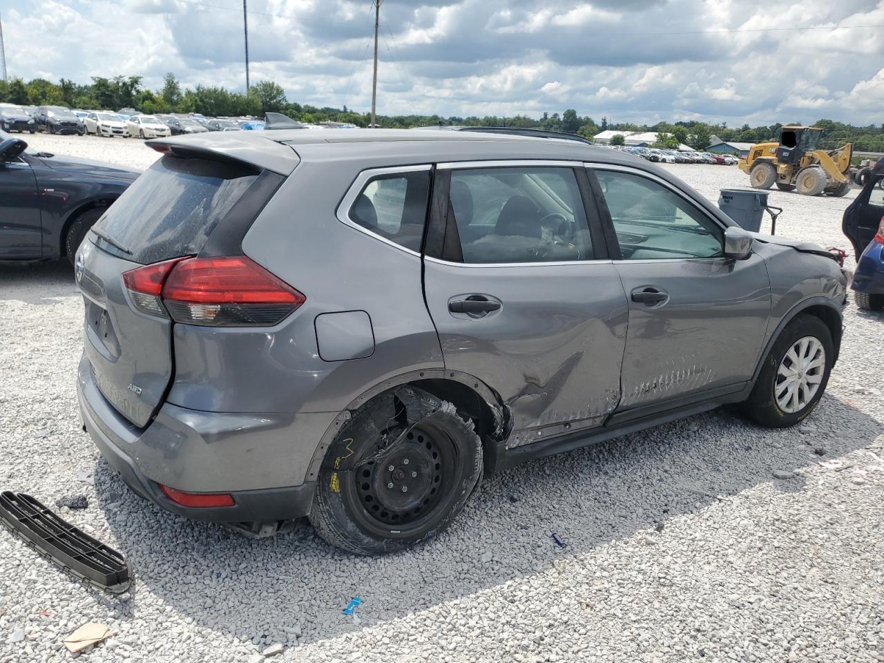 2017 Nissan Rogue S - Image 3