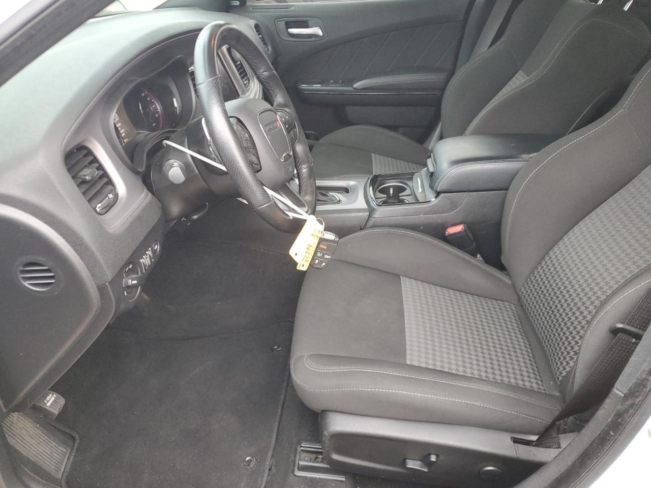 2023 Dodge Charger R/T - Image 7