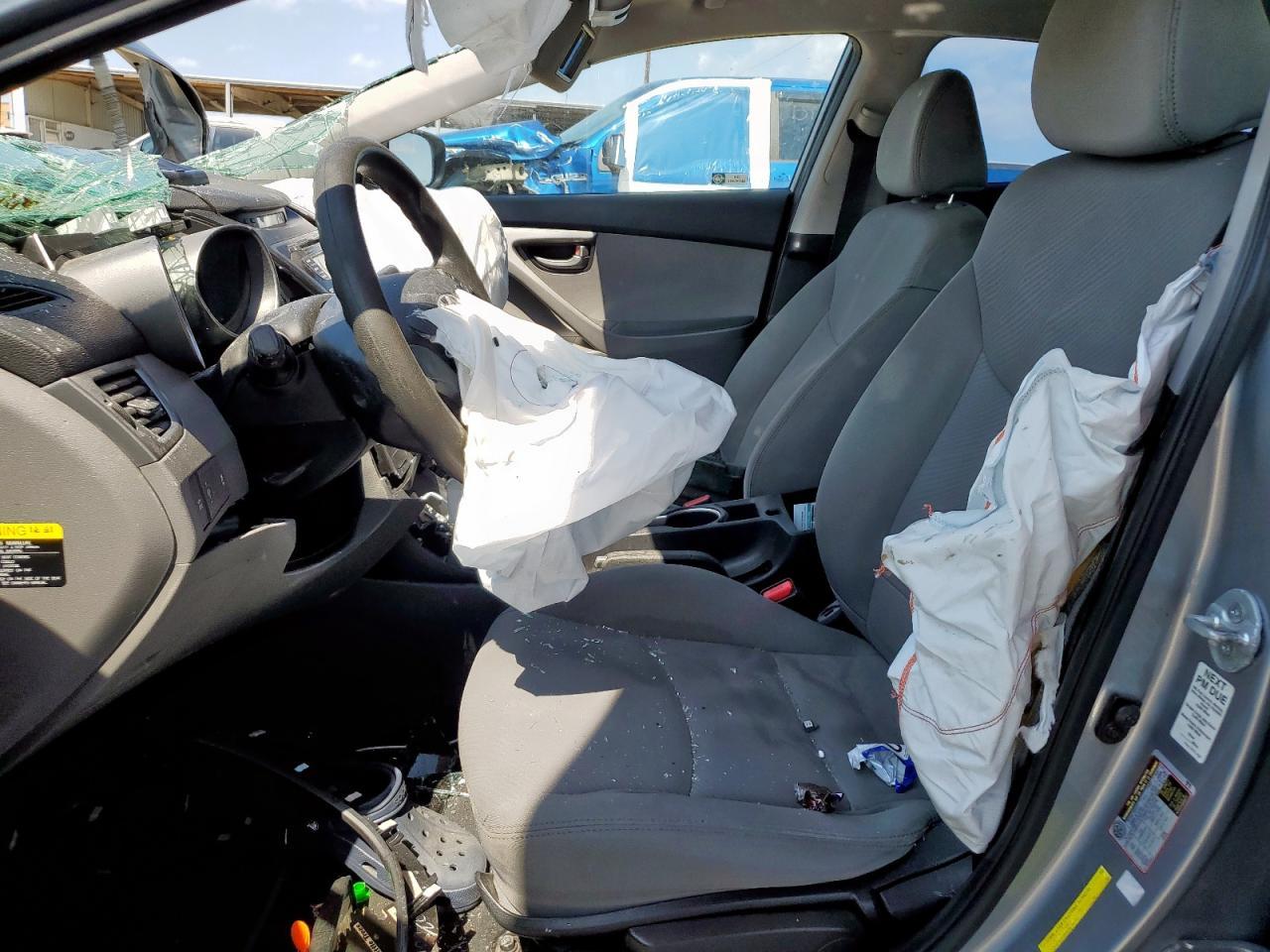 2016 Hyundai Elantra Se - Фото 7