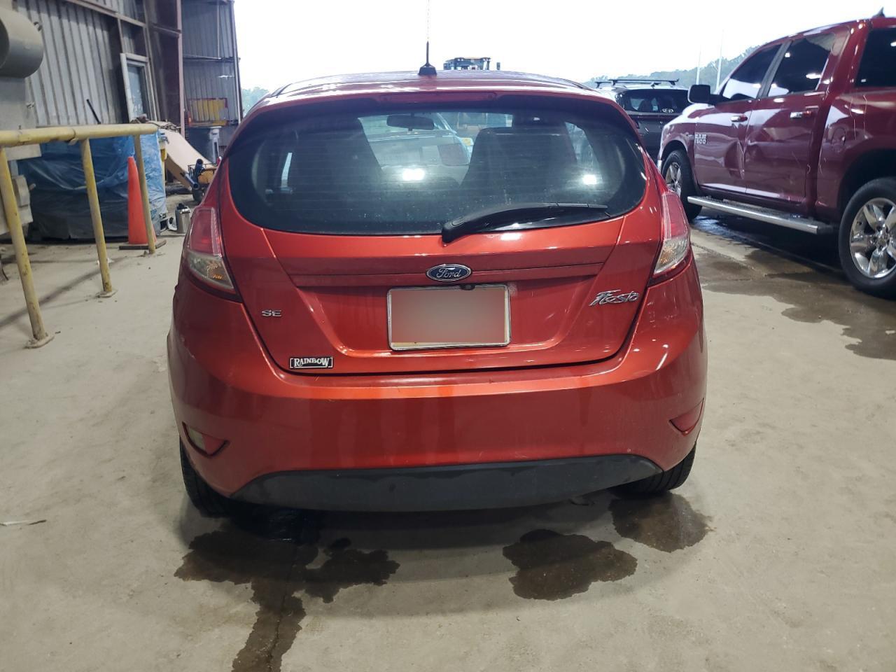 2018 Ford Fiesta Se - Image 6
