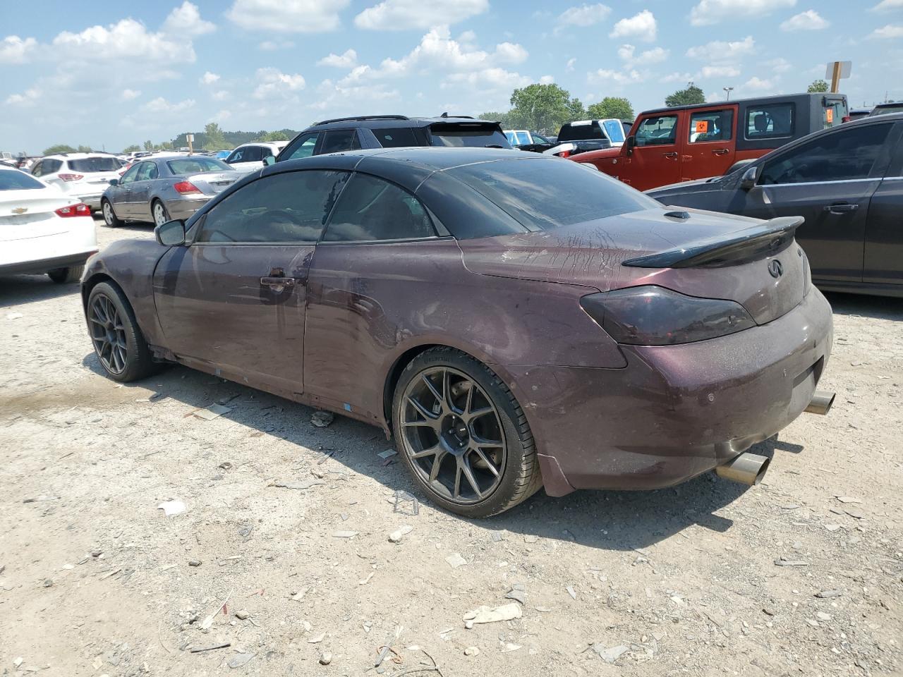 2010 Infiniti G37 Base - Image 2