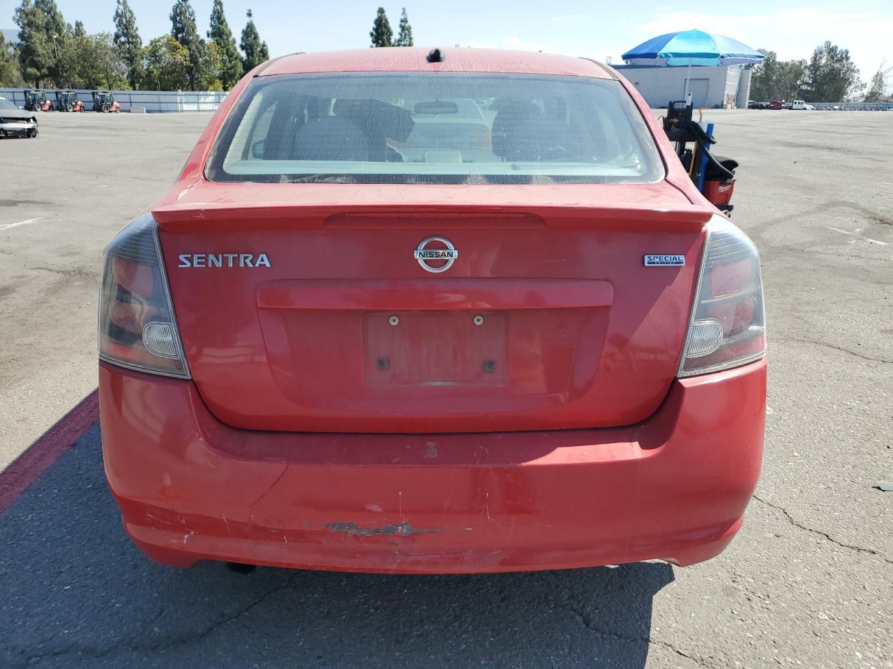 2012 Nissan Sentra 2.0 - Фото 6
