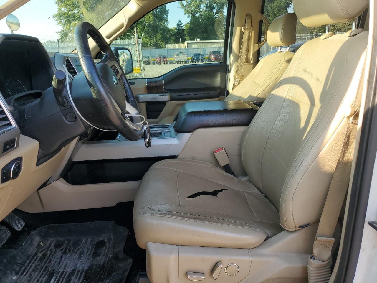 2015 Ford F150 Supercrew - Фото 7