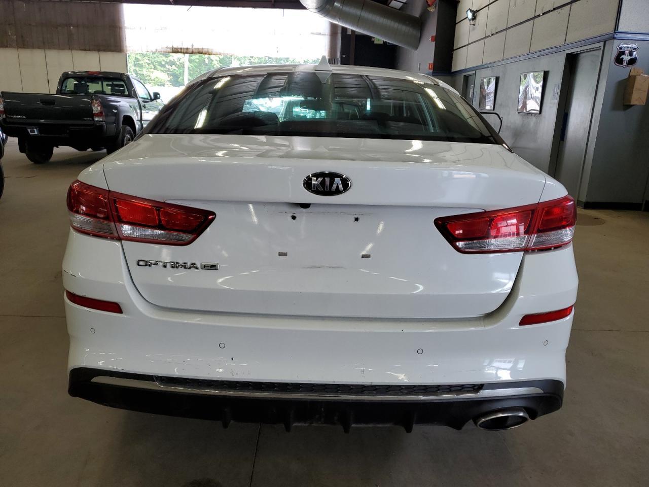 2020 Kia Optima Lx - Image 6
