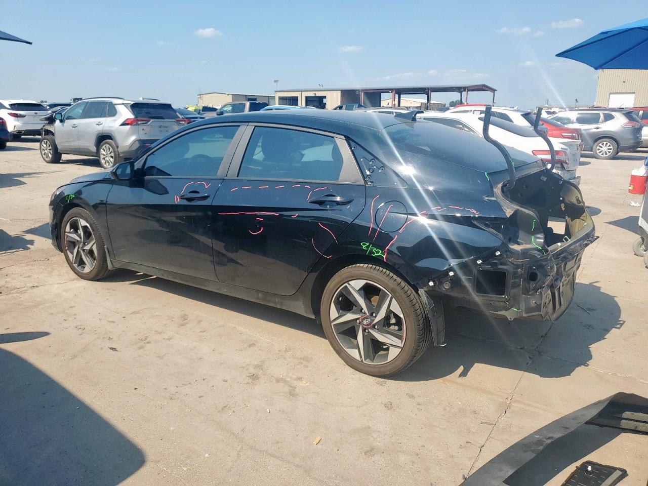 2023 Hyundai Elantra Sel - Image 2