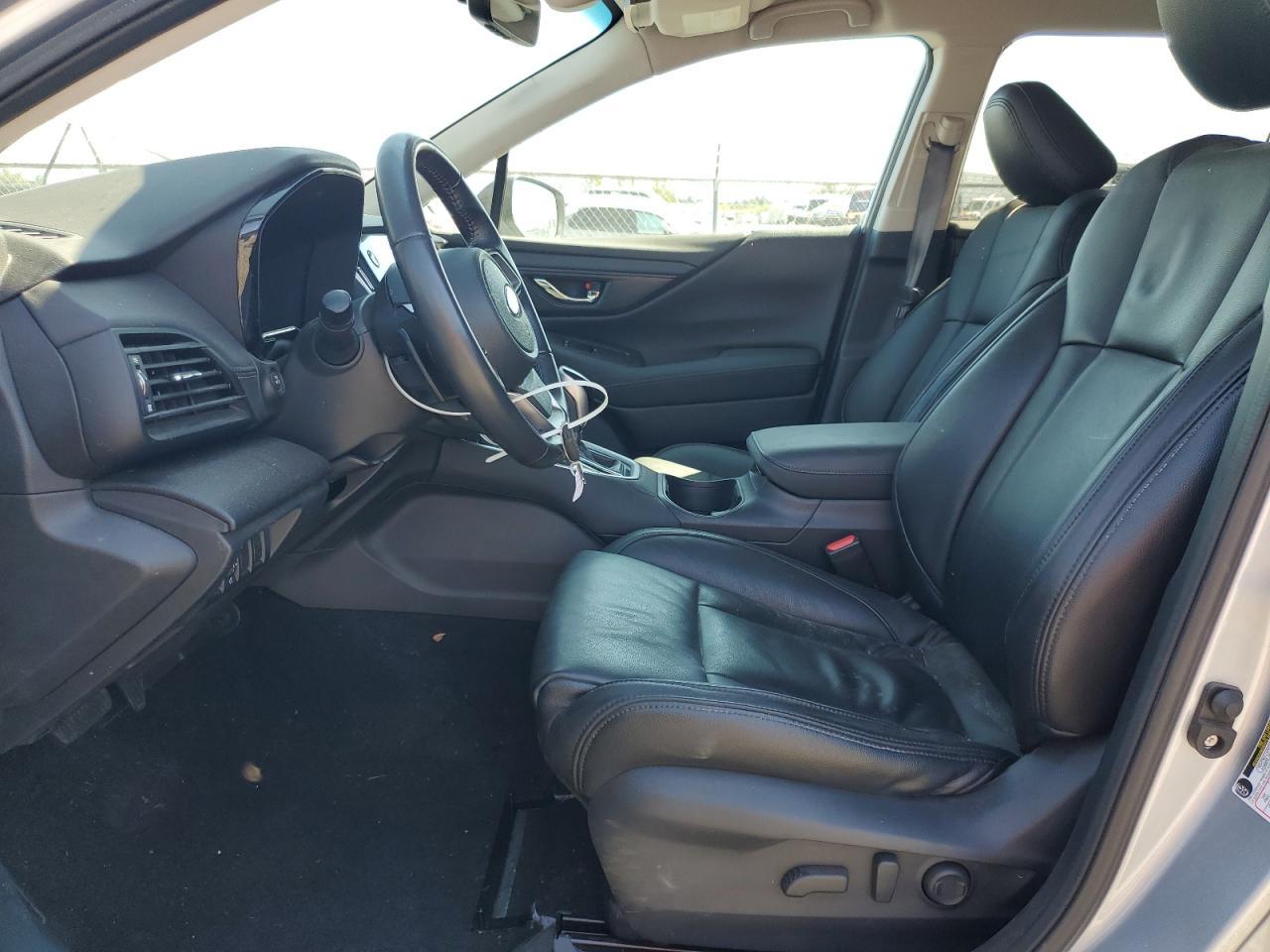 2022 Subaru Outback Premium - Image 7