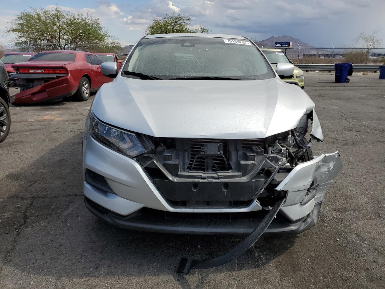 2021 Nissan Rogue Sport S - Фото 5