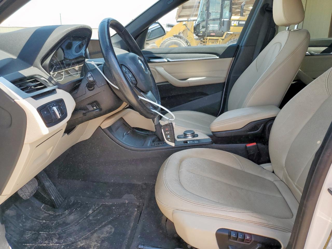 2017 BMW X1 xDrive28I - Фото 7