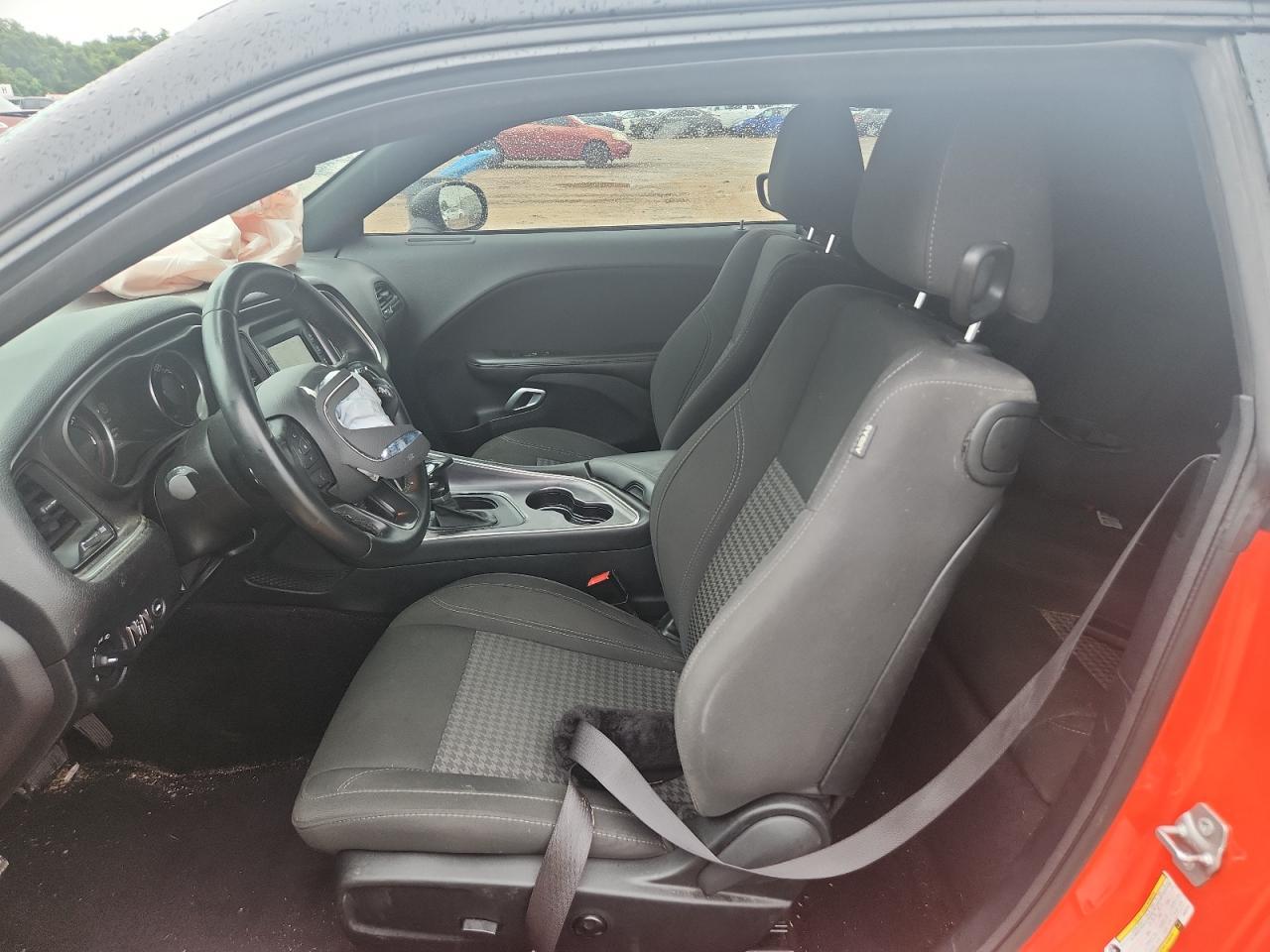 2016 Dodge Challenger Sxt - Image 7