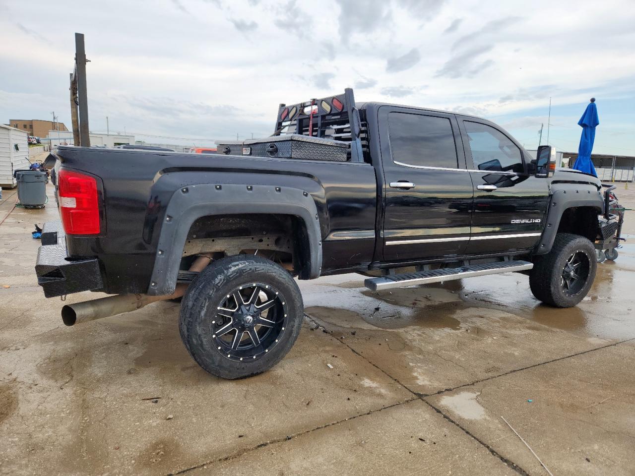 2015 GMC Sierra K2500 Denali - Фото 3