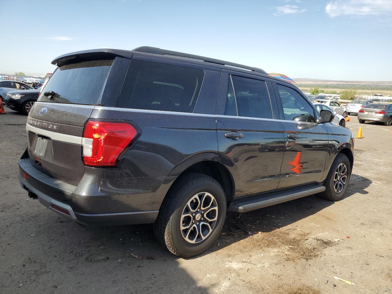 2024 Ford Expedition Xlt - Фото 3