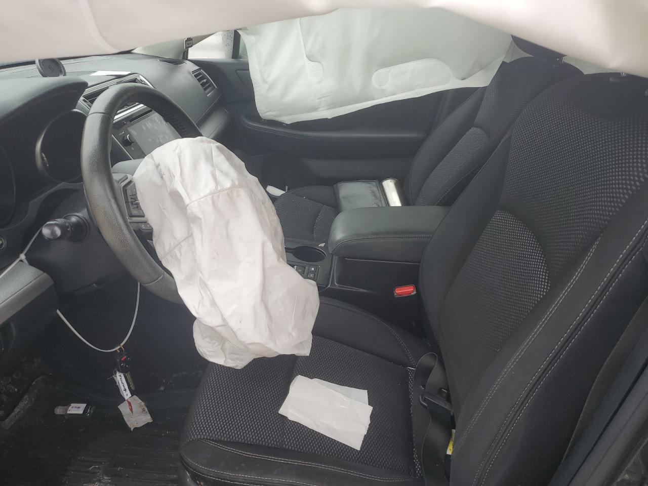 2019 Subaru Outback 2.5I Premium - Фото 7