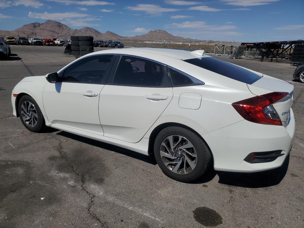 2018 Honda Civic Ex - Фото 2