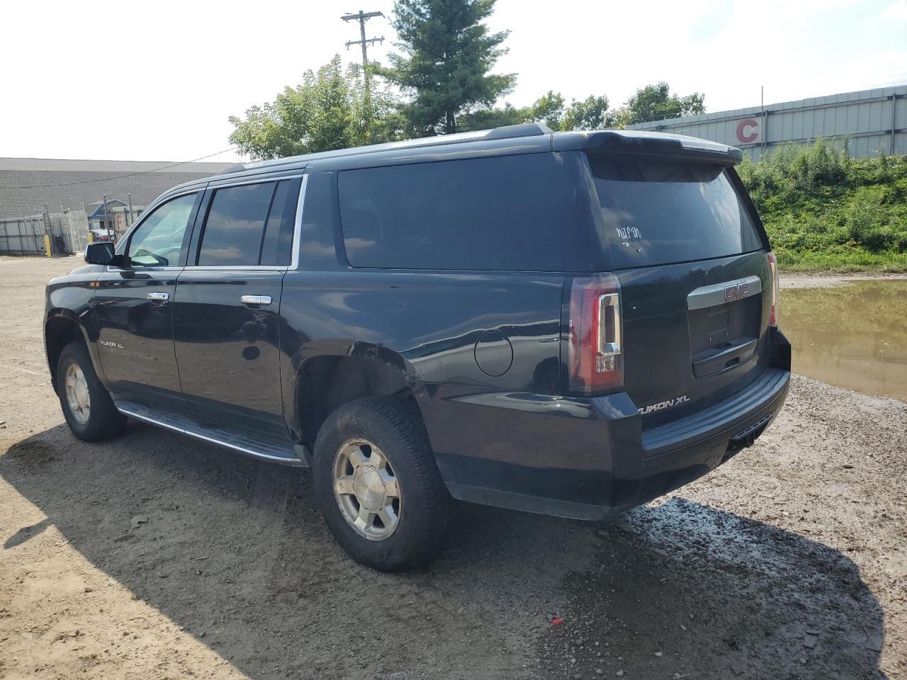 2015 GMC Yukon Xl K1500 Sle - Image 2
