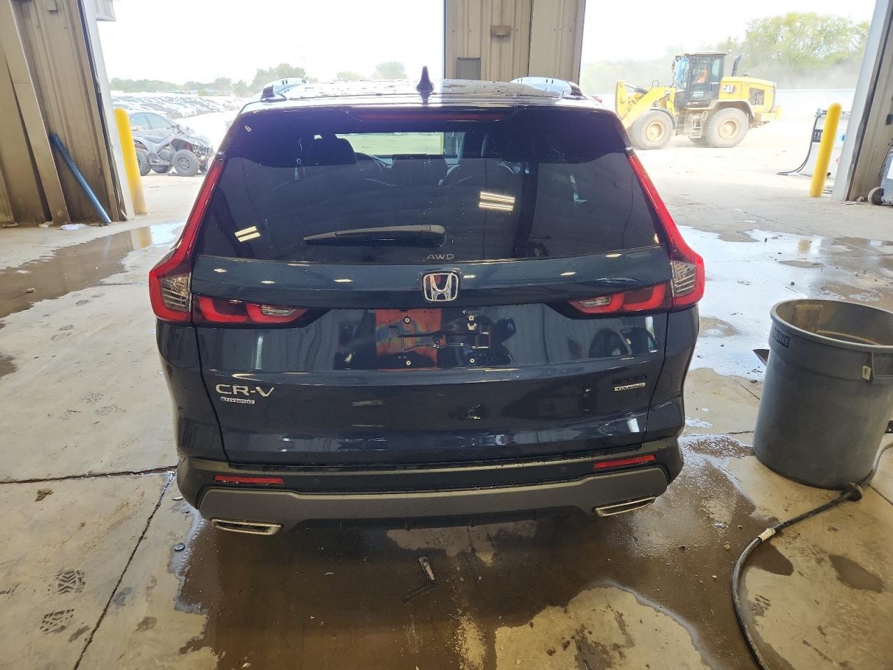 2025 Honda Cr-V Sport Touring - Image 6