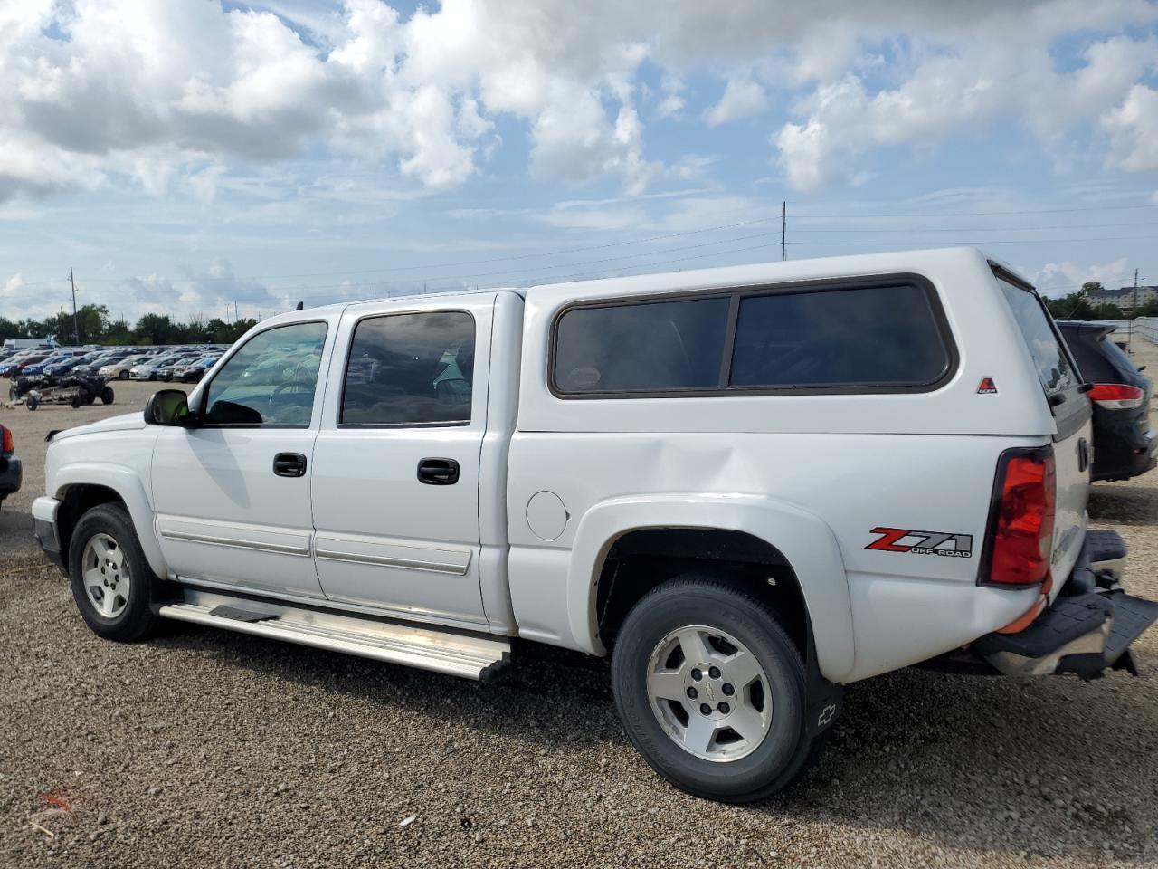 2006 Chevrolet Silverado K1500 - Image 2