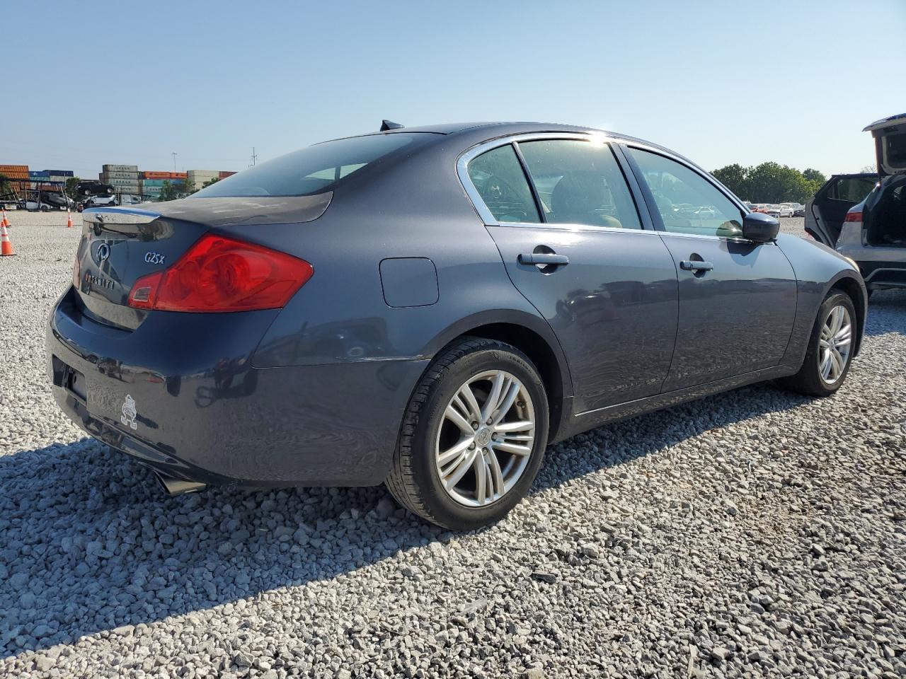 2012 Infiniti G25 - Фото 3