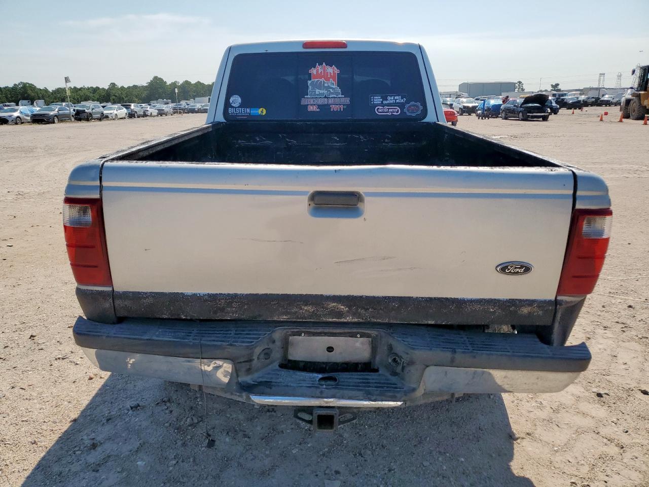 2003 Ford Ranger Super Cab - Image 6