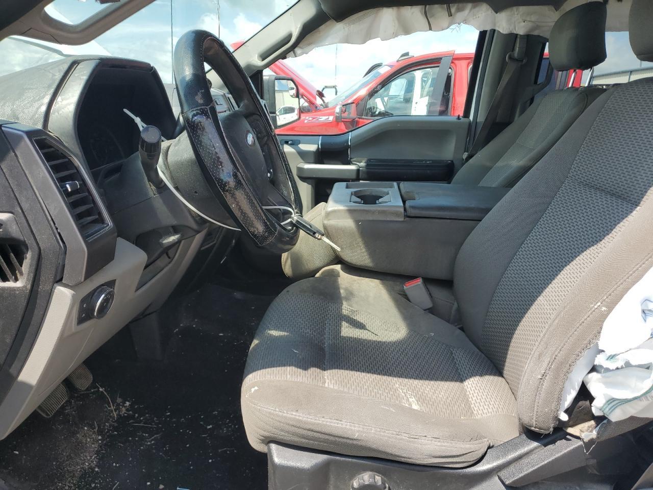 2017 Ford F150 Supercrew - Image 7