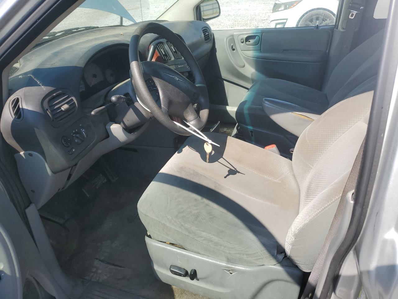 2007 Chrysler Town & Country Lx - Фото 7