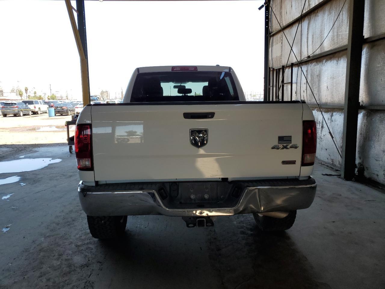 2012 Dodge Ram 2500 St - Image 6