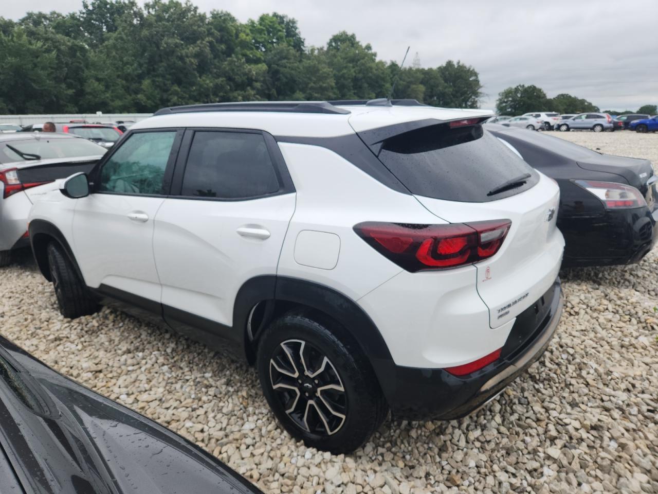 2024 Chevrolet Trailblazer Activ - Image 2