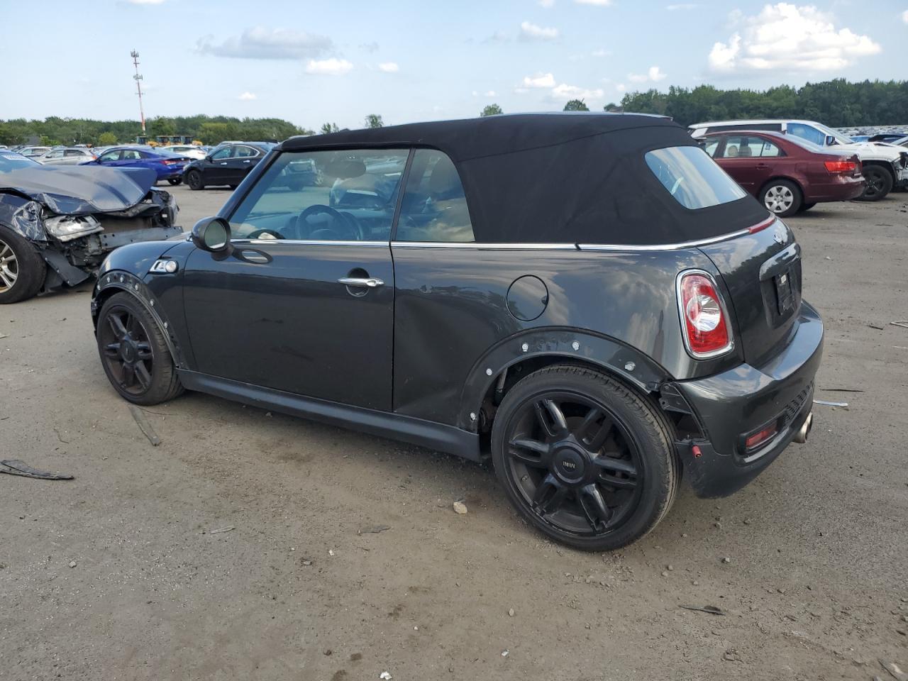 2015 Mini Cooper S - Image 2