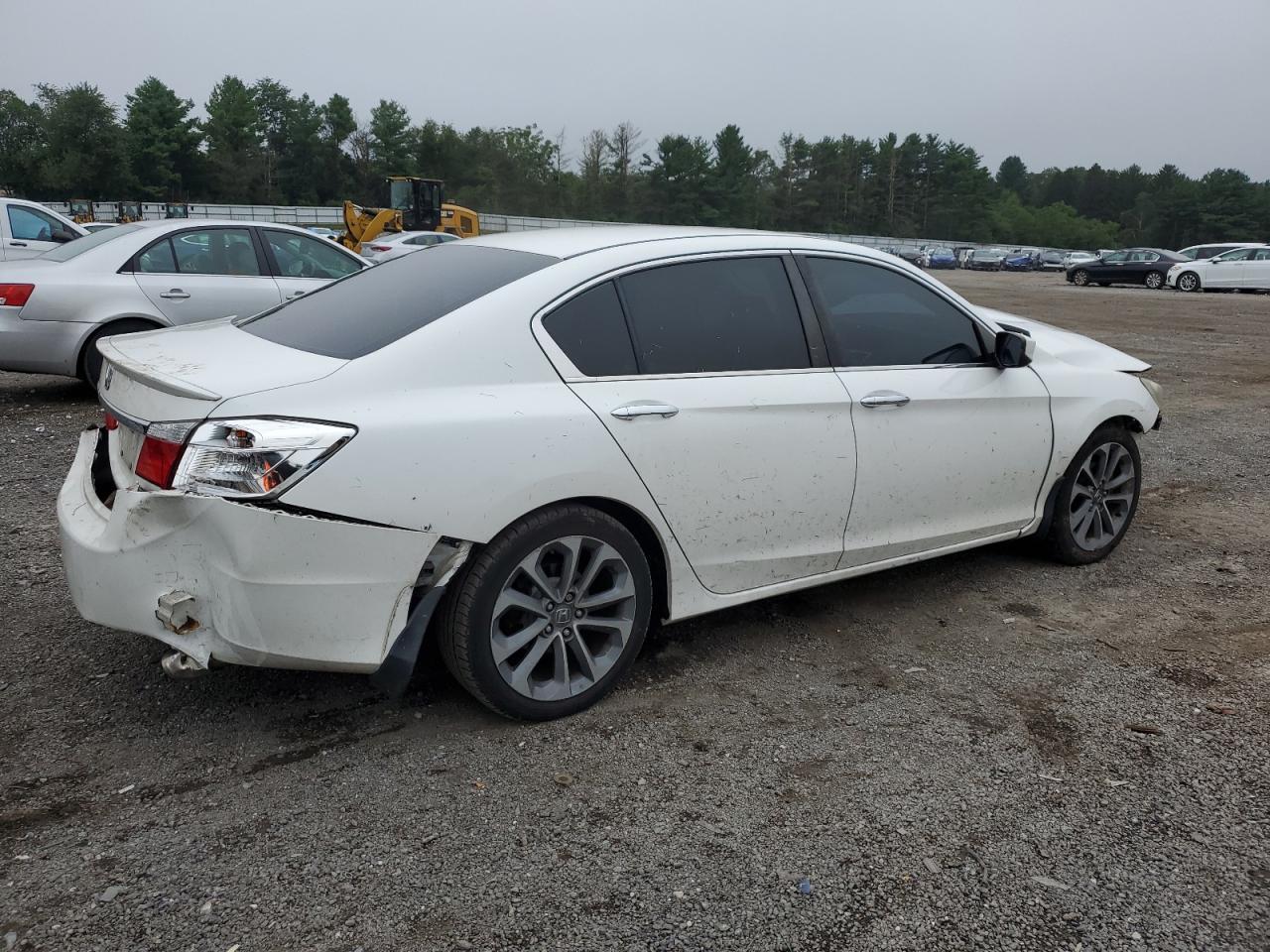 2015 Honda Accord Sport - Image 3