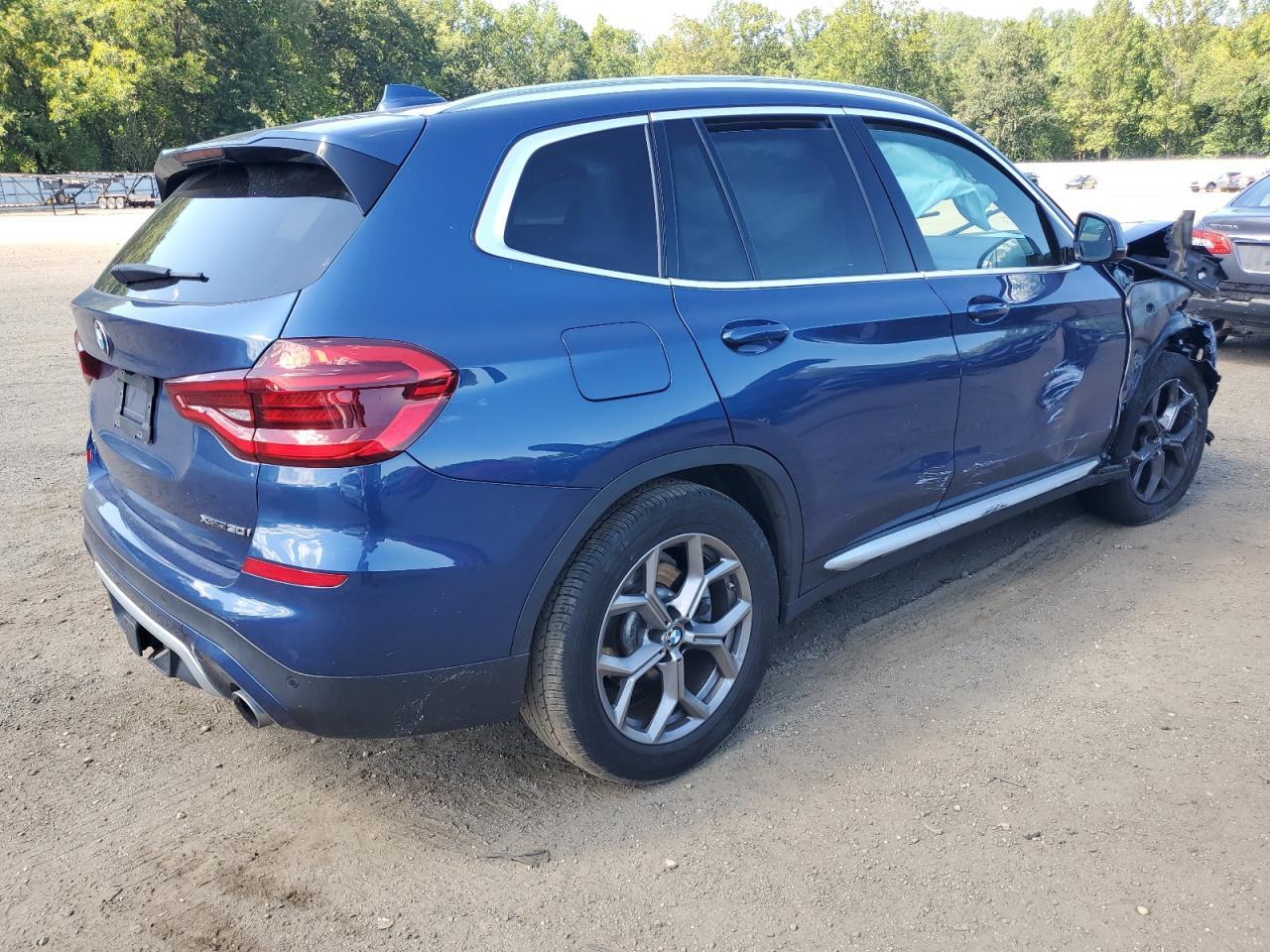 2021 BMW X3 xDrive30I - Фото 3