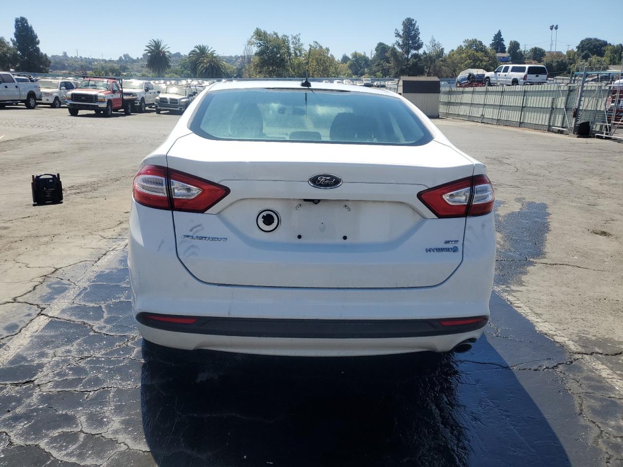 2015 Ford Fusion Se Hybrid - Фото 6