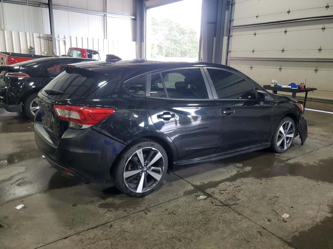 2018 Subaru Impreza Sport - Фото 3