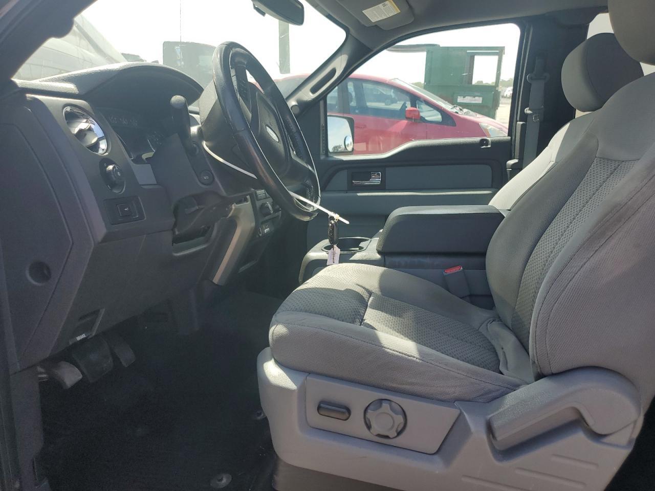 2012 Ford F150 Super Cab - Фото 7