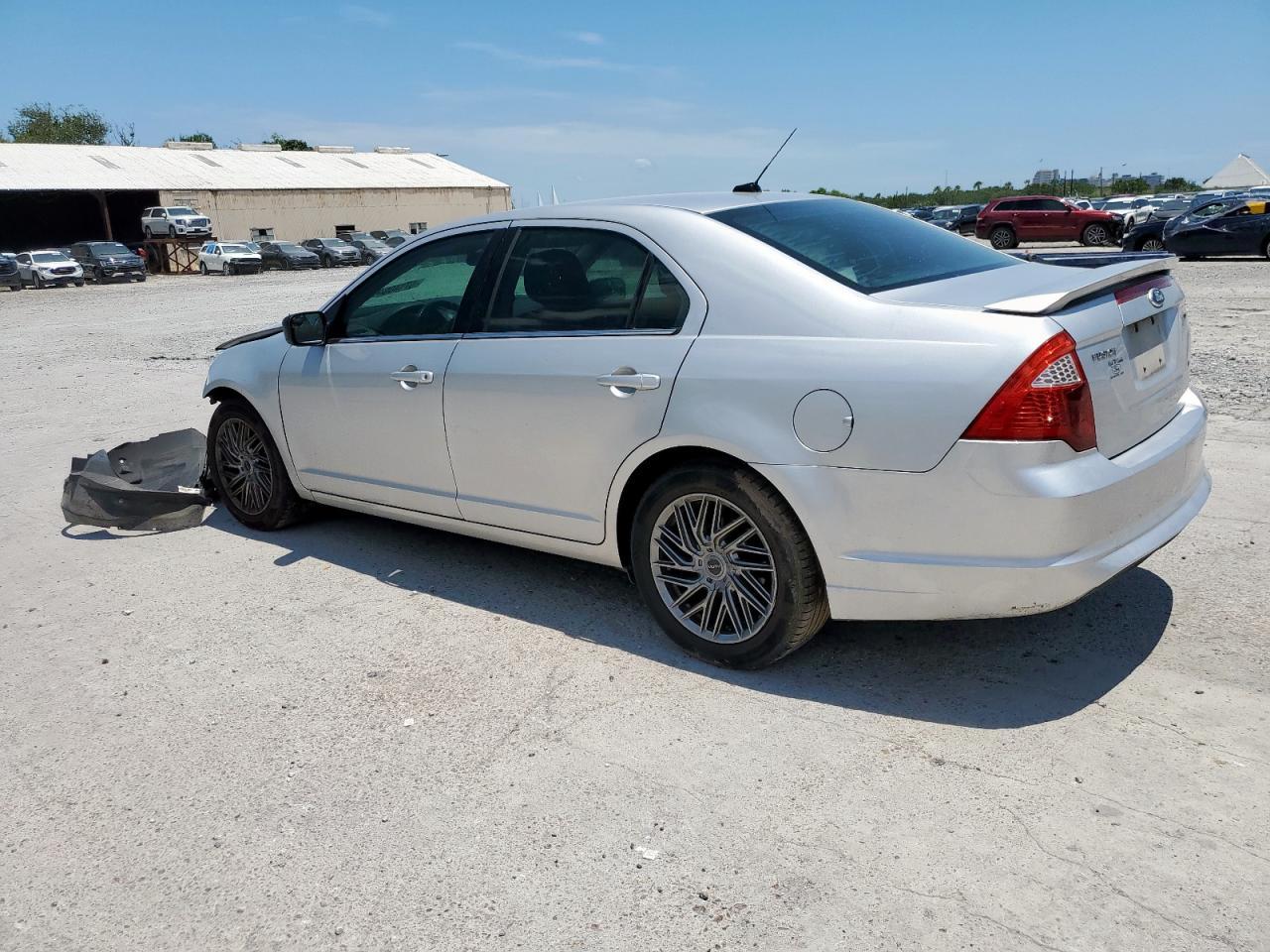 2012 Ford Fusion Se - Image 2