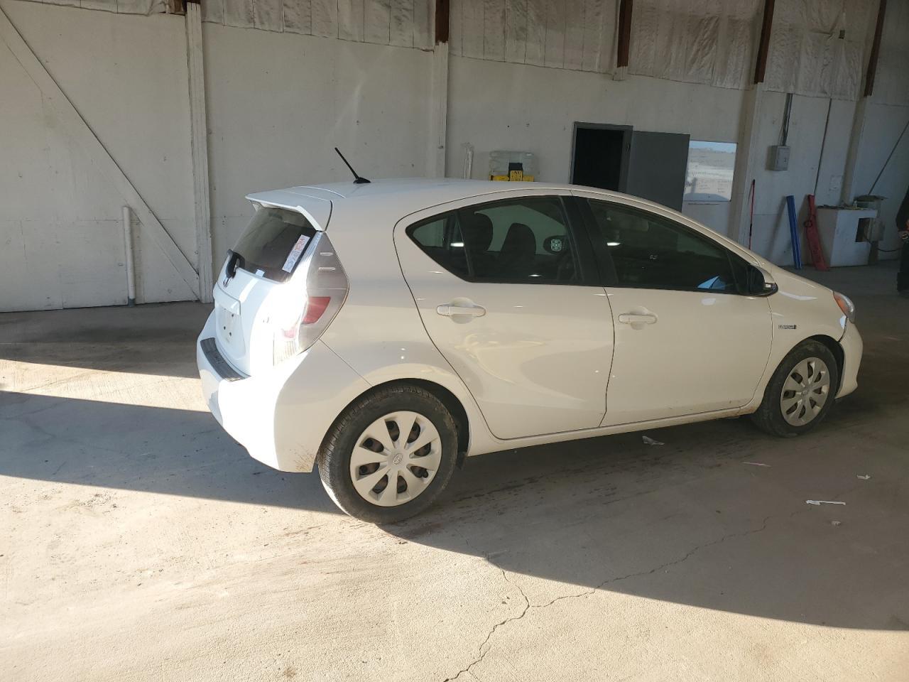 2013 Toyota Prius C - Фото 3