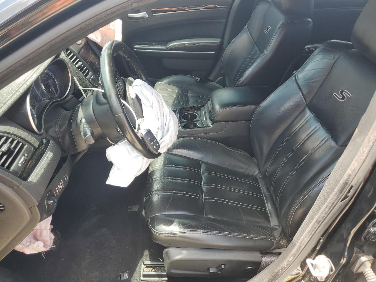 2021 Chrysler 300 S - Image 7