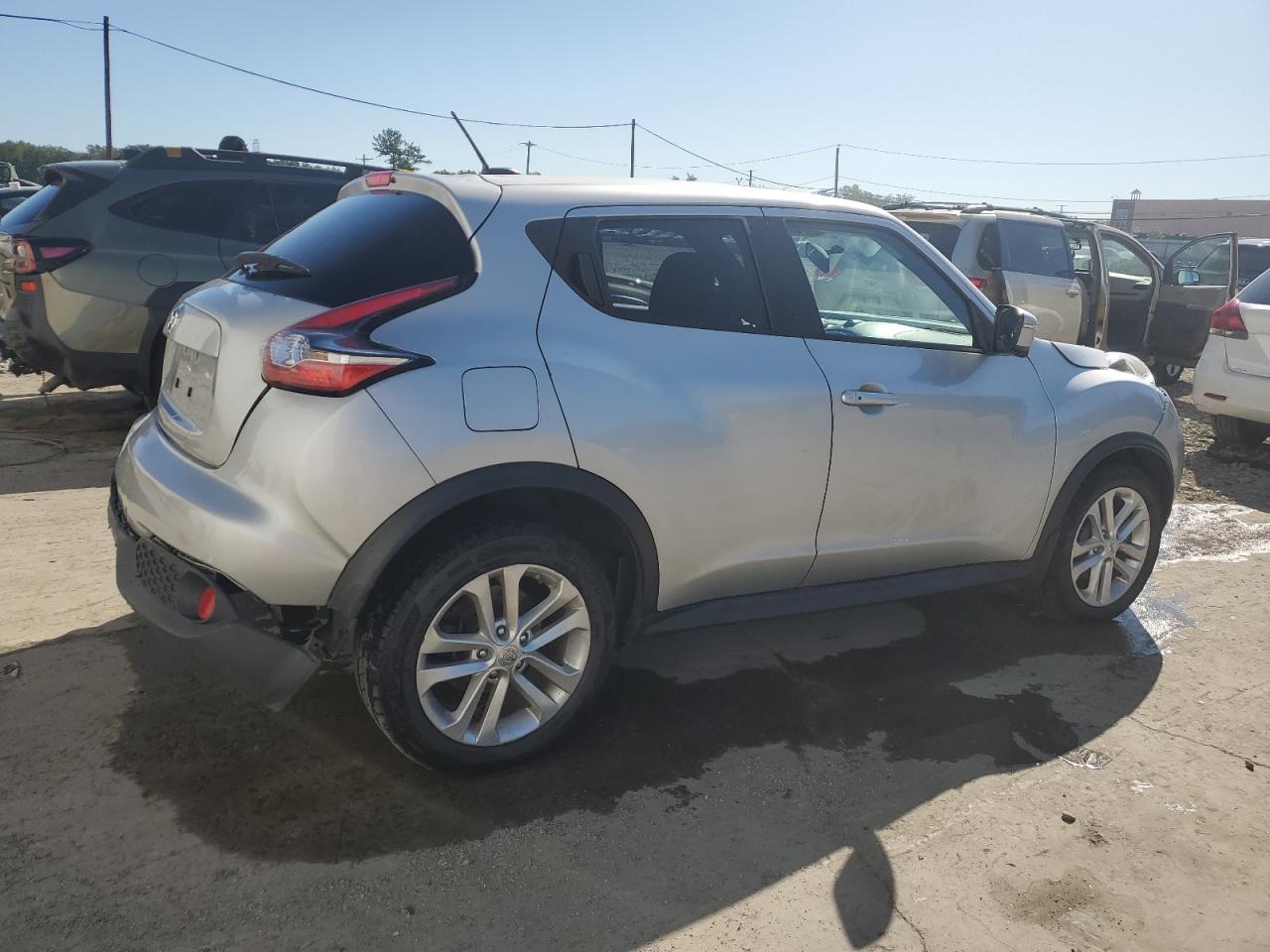 2015 Nissan Juke S - Фото 3