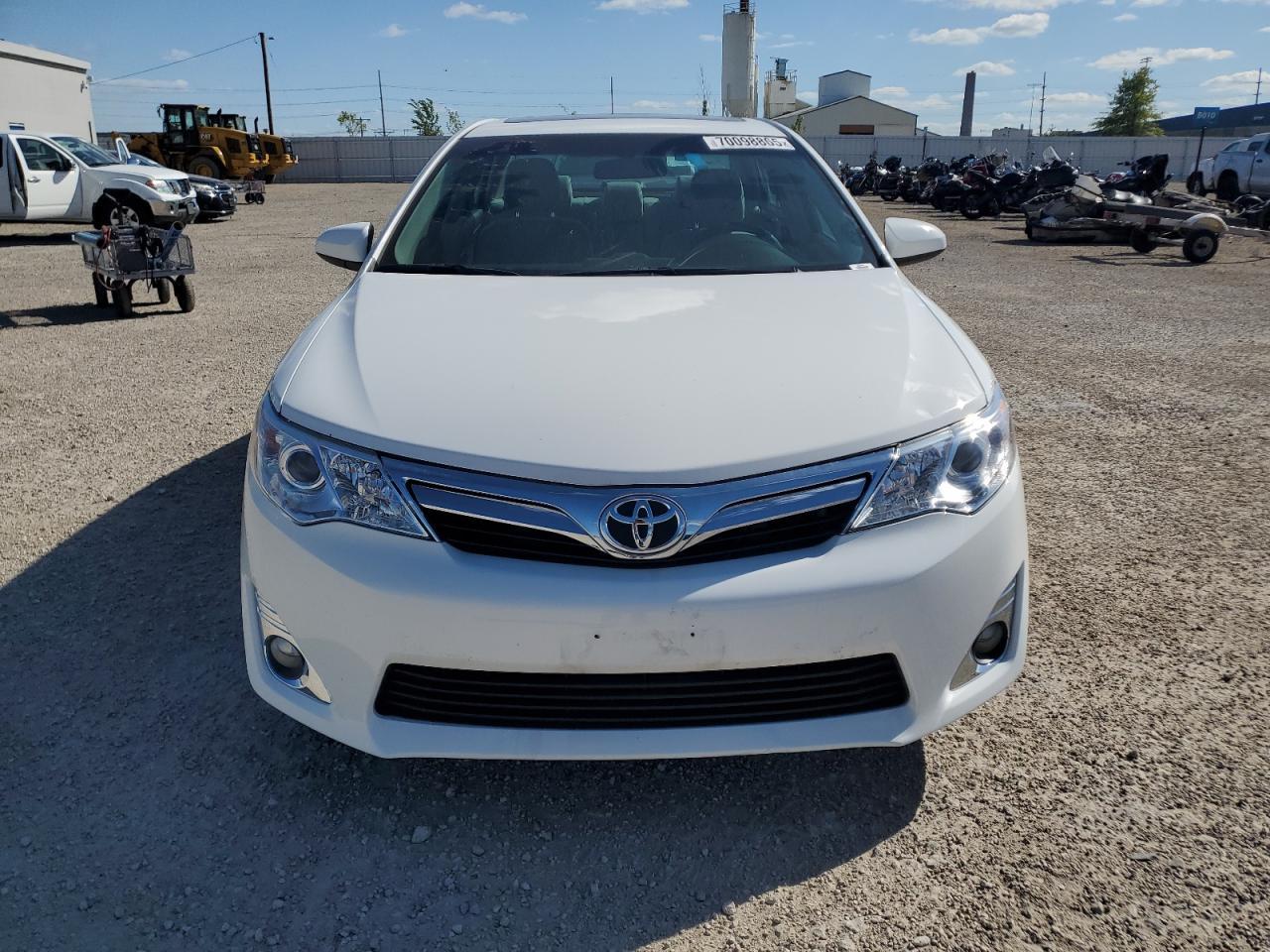 2014 Toyota Camry L - Image 5