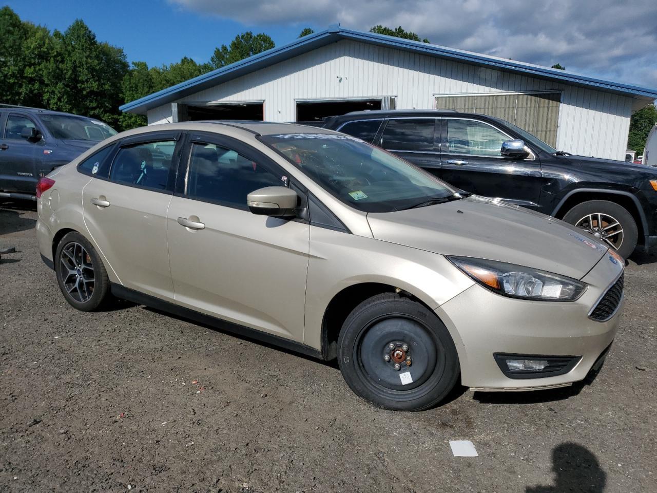 2017 Ford Focus Sel - Фото 4