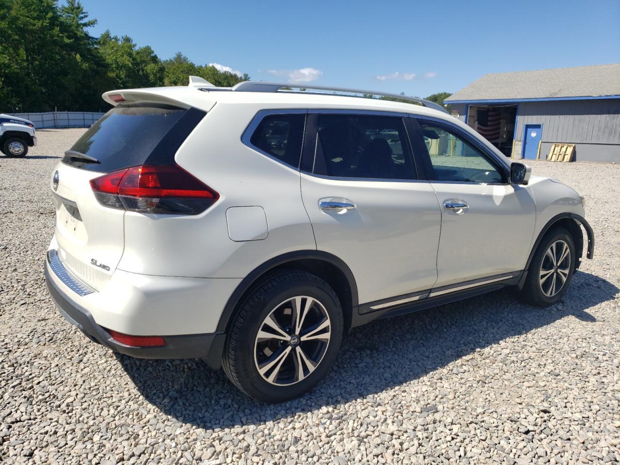 2018 Nissan Rogue S - Фото 3