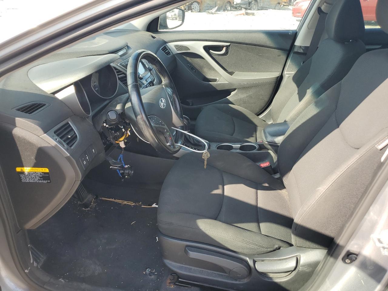 2015 Hyundai Elantra Se - Фото 7