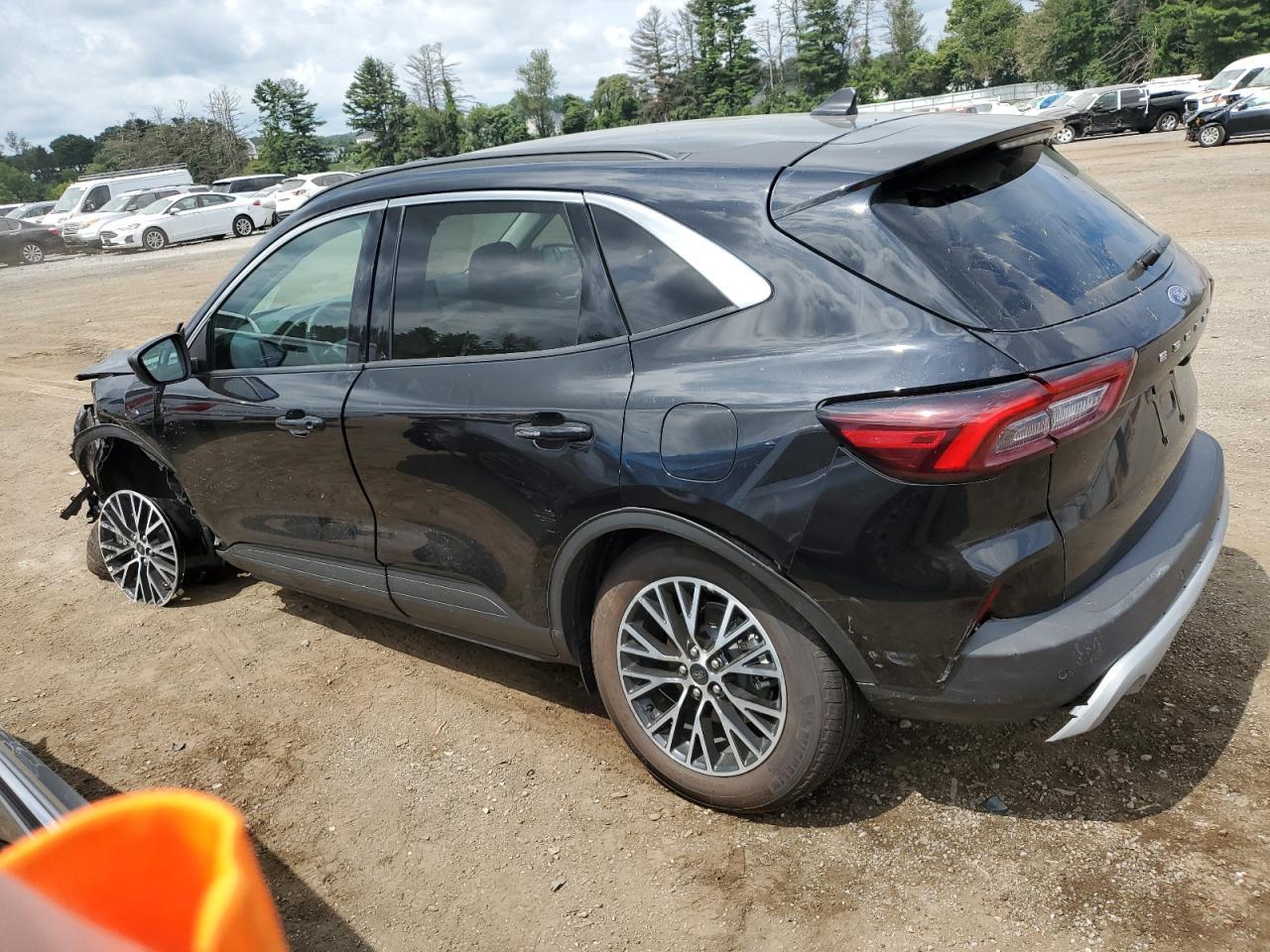 2024 Ford Escape - Фото 2