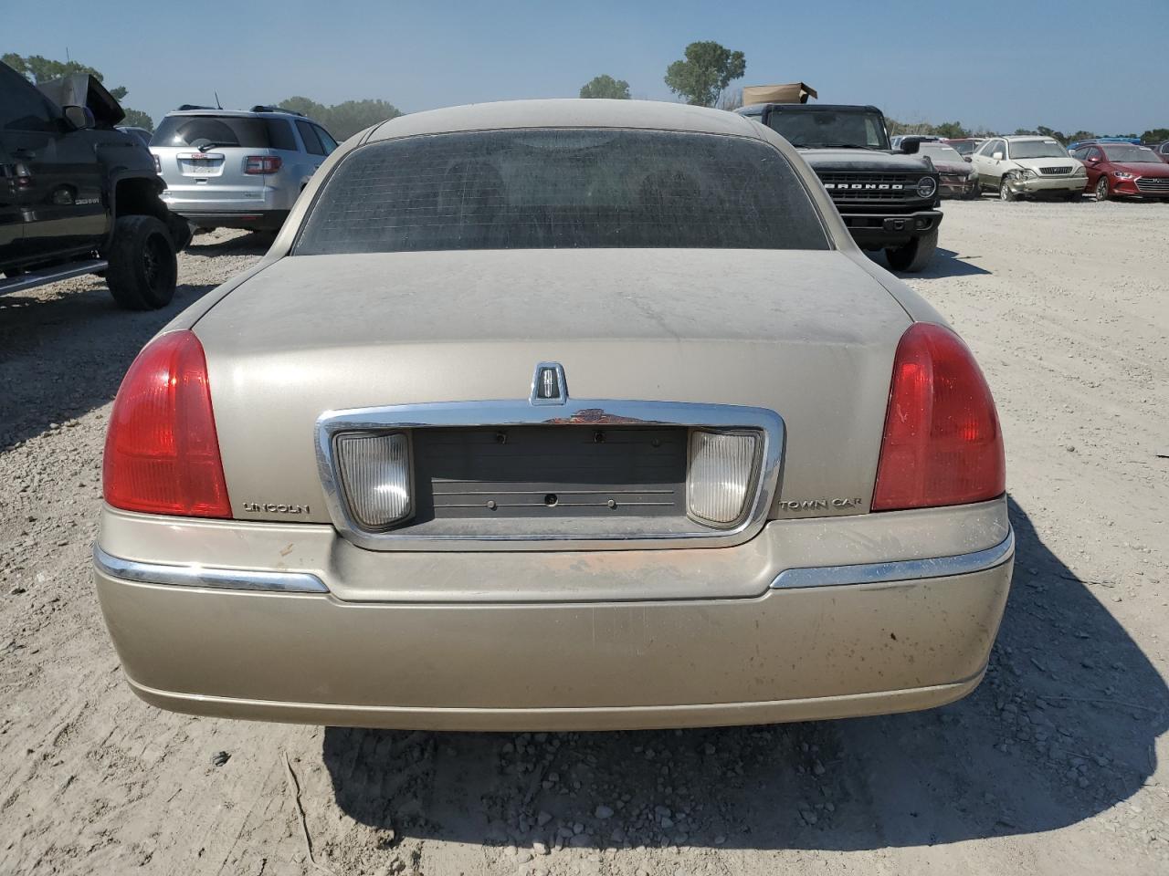 2007 Lincoln Town Car Signature Limited - Фото 6