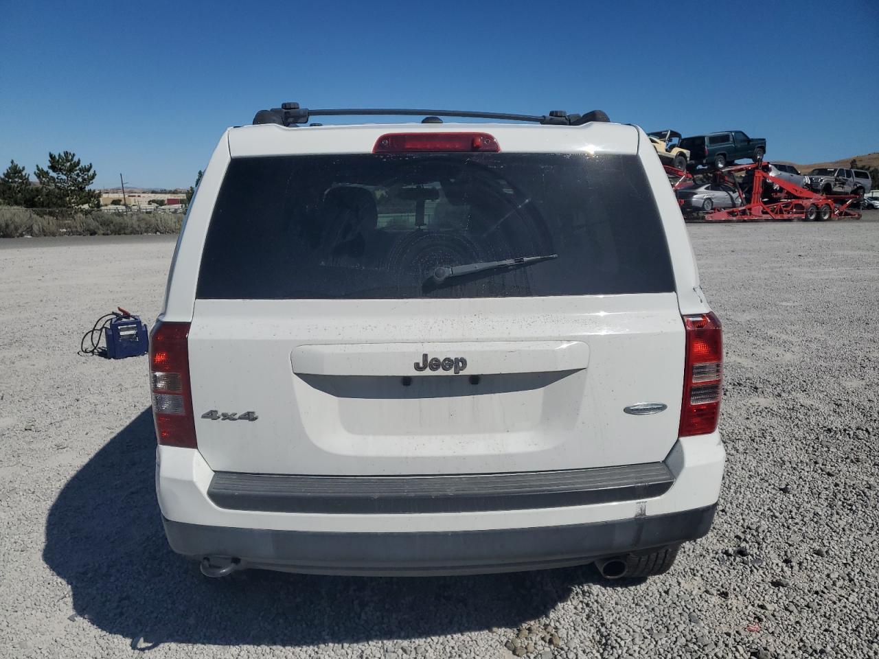2013 Jeep Patriot Latitude - Фото 6