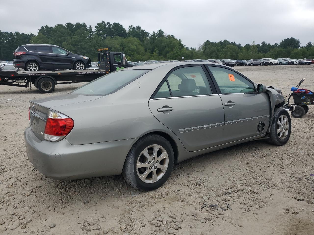 2005 Toyota Camry Le - Image 3