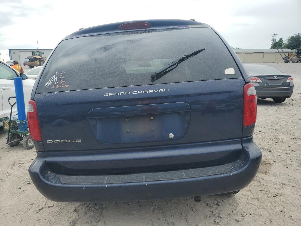 2005 Dodge Caravan Sxt - Фото 6