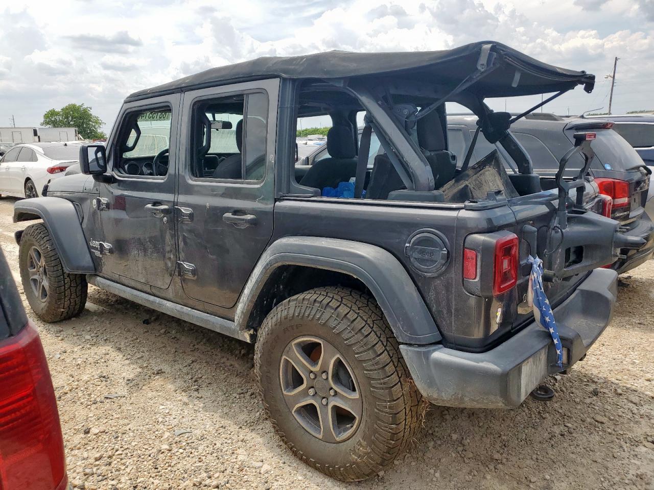 2018 Jeep Wrangler Unlimited Sport - Фото 2