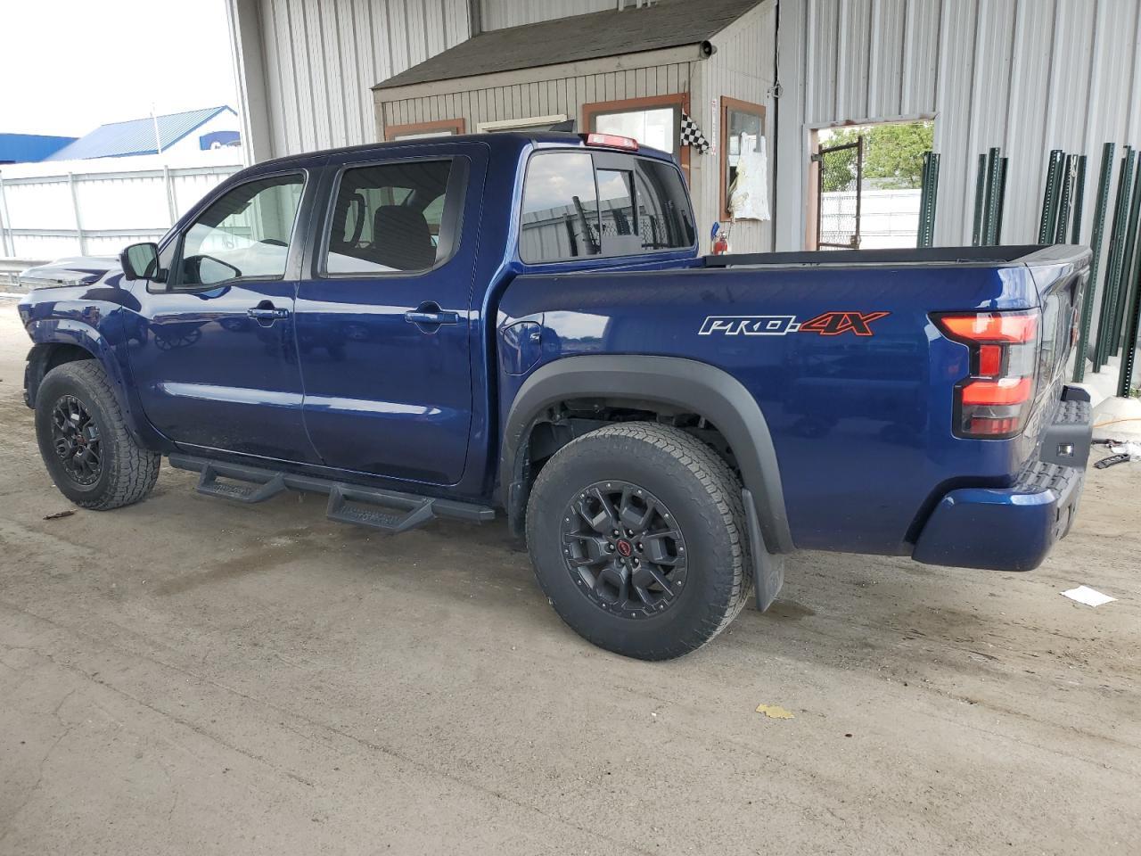 2022 Nissan Frontier S - Фото 2