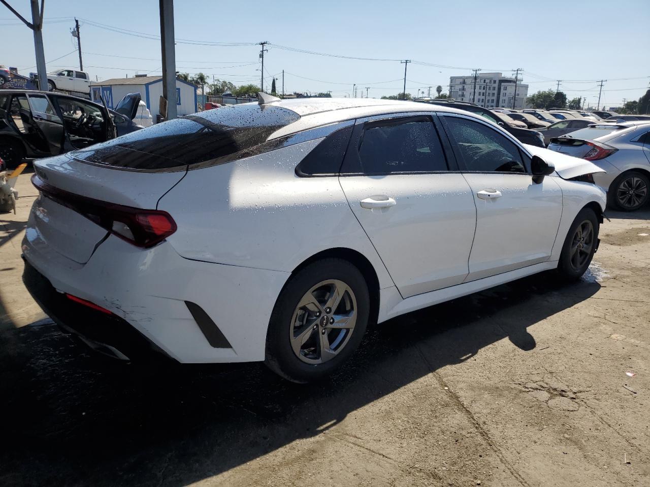 2022 Kia K5 Lxs - Фото 3