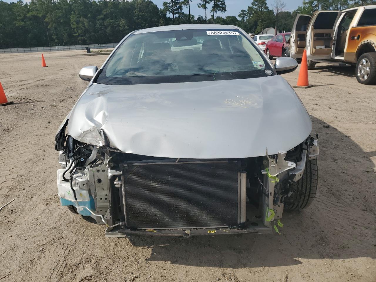 2022 Toyota Corolla Le - Фото 5