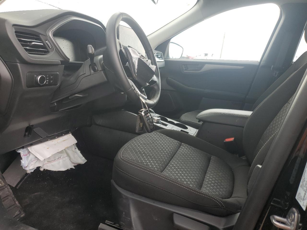 2025 Ford Escape Active - Image 7